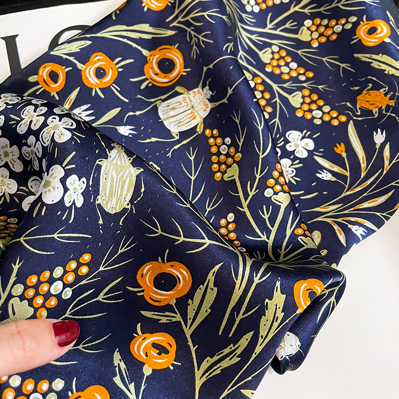 Syal Satin Persegi Sutra Asli  - Silk Scarf Square ulasan dan harga